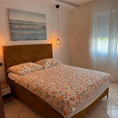Apartmani Zuzic Crikvenica Exterior photo